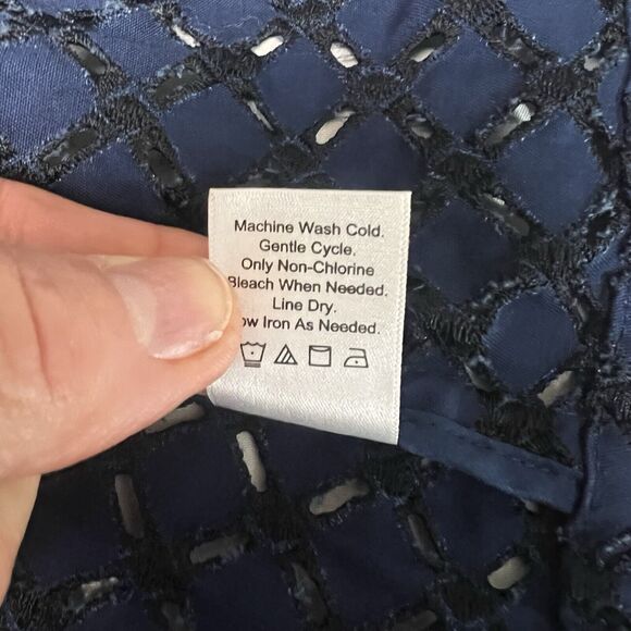 Coldwater‎ Creek Blue Eyelet Zippered Front Shacket Jacket Size 8 Sheer Diamond - Picture 10 of 10